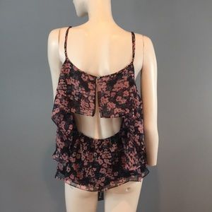 NWT Elizabeth and James “Brena” Ruffled Blouse Med